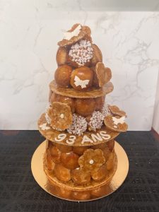Pièce montée choux nougatine